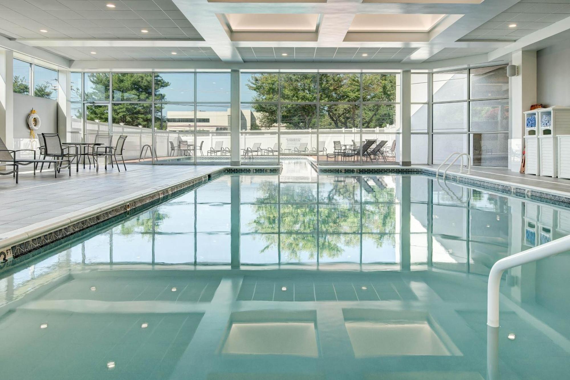 Sheraton Eatontown Hotel Εξωτερικό φωτογραφία