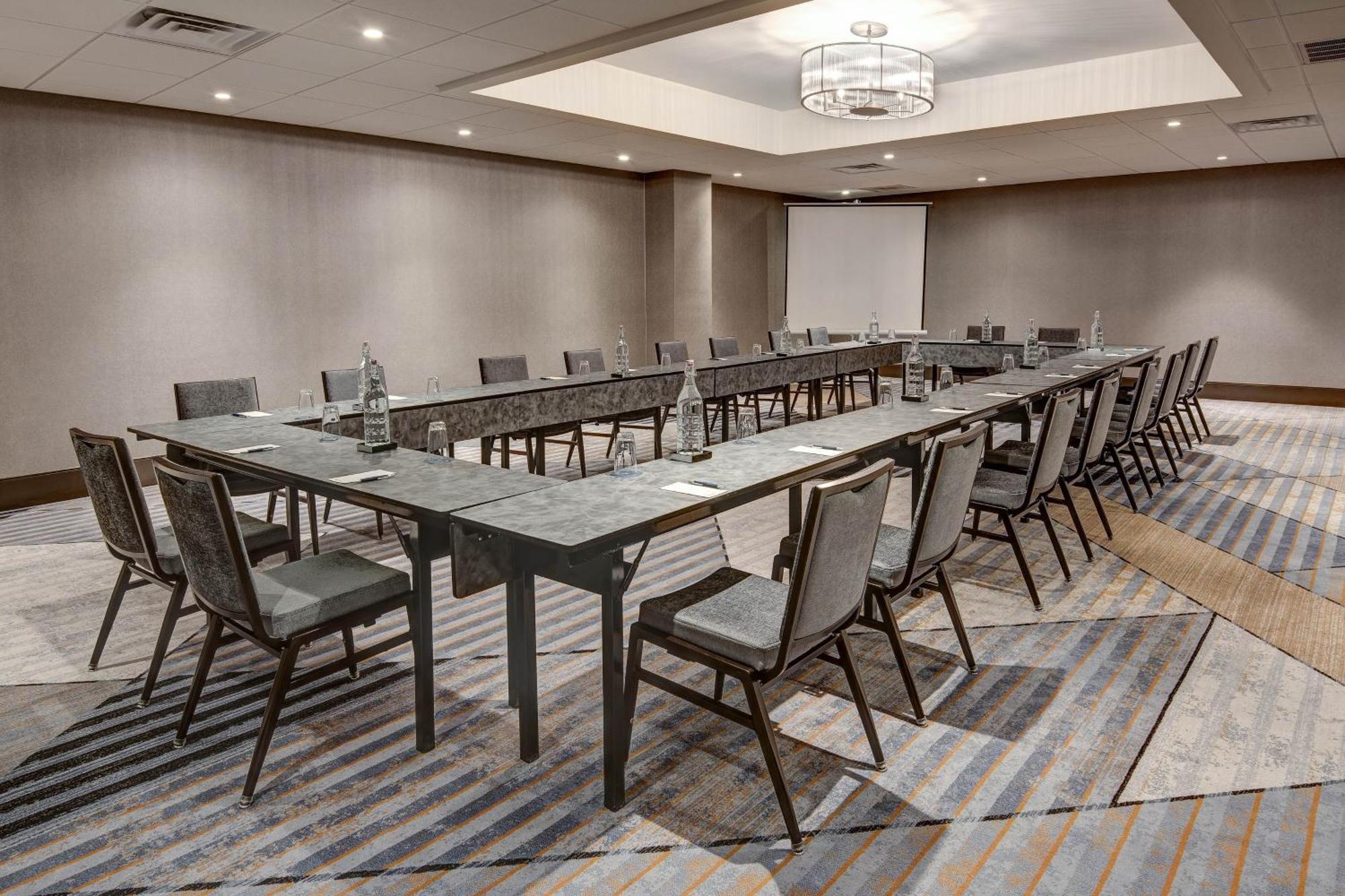 Sheraton Eatontown Hotel Εξωτερικό φωτογραφία